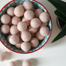 Load image into Gallery viewer, Loose Felt Balls 2cm