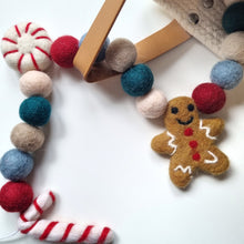 Load image into Gallery viewer, Custom Christmas Advent Calendar Countdown Pom Pom Garland - Felt Ball Nursery Decor