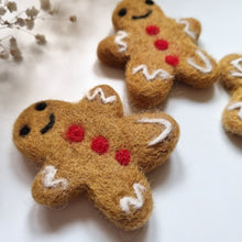 Load image into Gallery viewer, Felted Christmas Gingerbread - Pack of 3