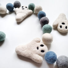 Load image into Gallery viewer, Ghost Blue Halloween Pom Pom Garland - Felt Ball Nursery Decor