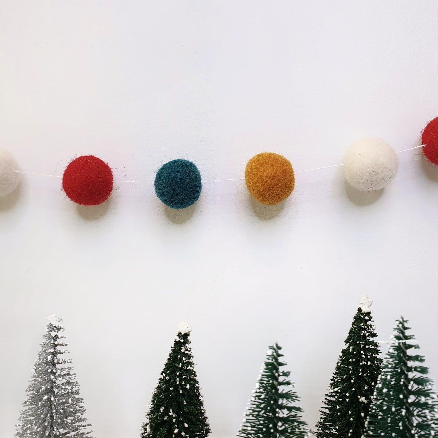 Jingle Bells Pom Pom Garland - Felt Ball Nursery Decor