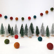 Load image into Gallery viewer, Mistletoe Pom Pom Garland - Felt Ball Nursery Decor