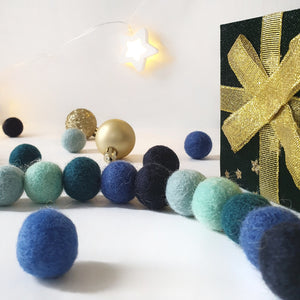 Snowflake Pom Pom Garland - Felt Ball Nursery Decor