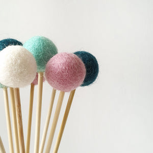 Winter Pom Pom Flowers, Felt Ball Bouquet Room Decor
